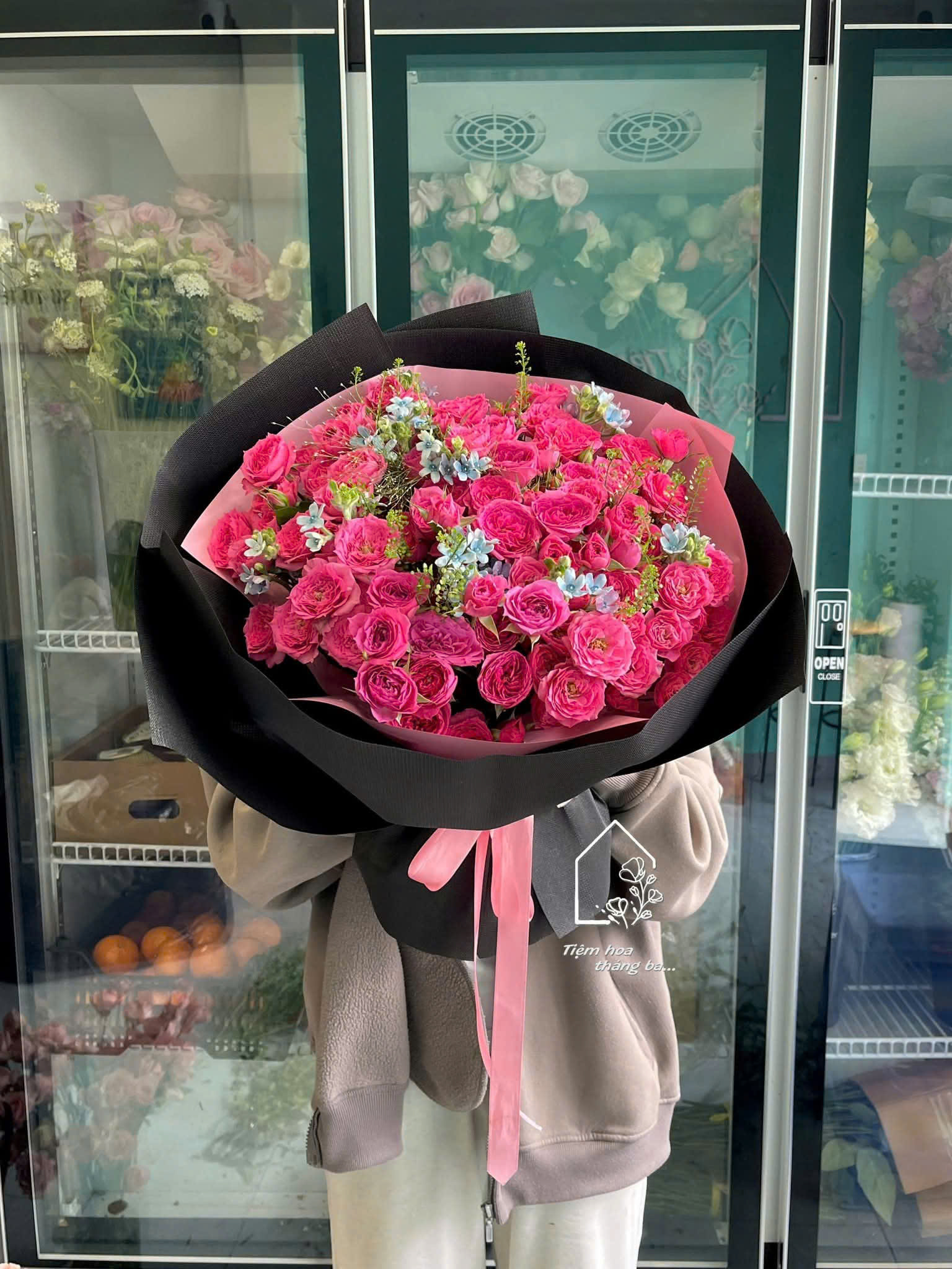 Bó hồng chùm sofia mix sao xanh xinh đẹp - ảnh 1